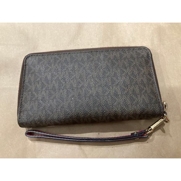 MICHAEL KORS LARGE SIGNATURE SAFFIANO LEATHER WALETT (ASIS) - Picture 3 of 14